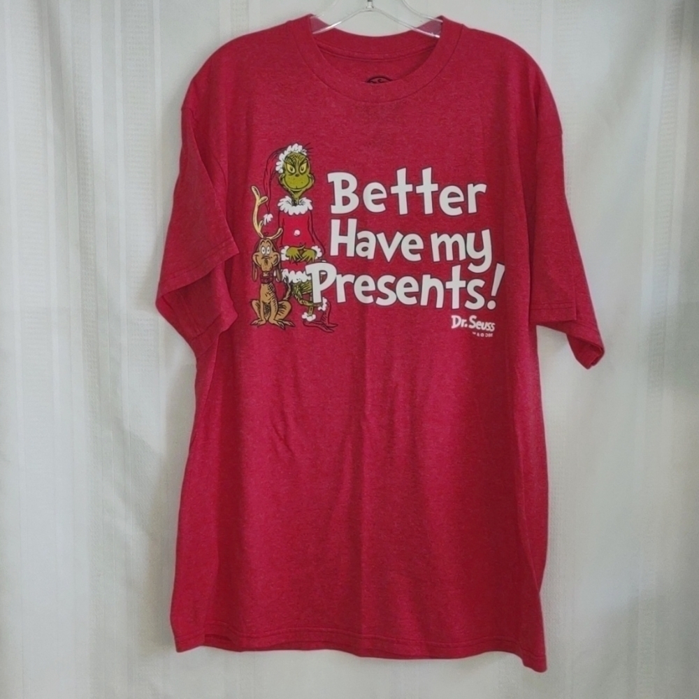 Dr Seuss Imagination large t-shirt red short sleeve